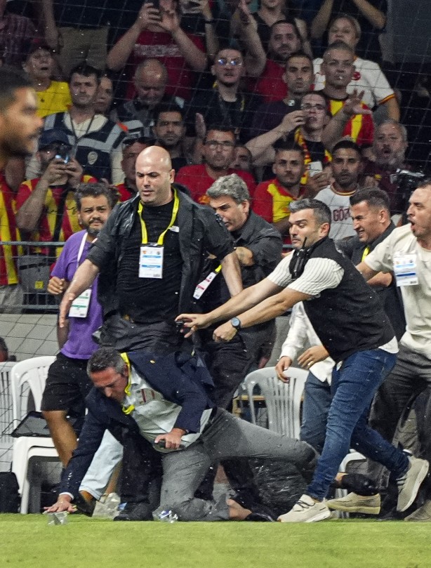 Foto - Göztepeliler tam anlamıyla şokta! Ali Koç’a Tahkim’den müjdeli haber geldi! Açıklama geldi…