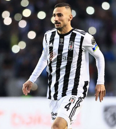 Foto - Göztepe’nin hamlesi Beşiktaş’ı sevindirdi! Müjdeler olsun Beşiktaş taraftarına… Gündeme oturacak sağ bek çıkışı…