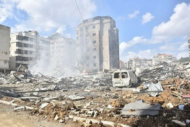 Foto - Gözü dönmüş siyonist İsrail'den 4 ülkeye eşzamanlı saldırı! Hem havadan hem karadan katliam