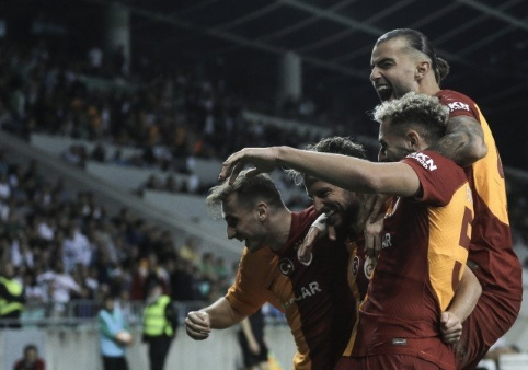 Foto - Gözün aydın Türkiye'm! İskoçları geçtik artık: Helal olsun sana Aslanım...