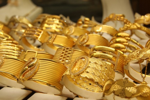 Foto - Gram almaktan daha avantajlı! İslam Memiş ucuz altının formülünü verdi