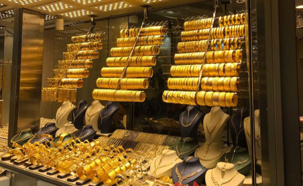 Foto - 'Gram altın 1600 lira değil' diyen Hatice Kolçak gerçek rakamı açıkladı! Kapalıçarşı'ya gidenler şok olacak