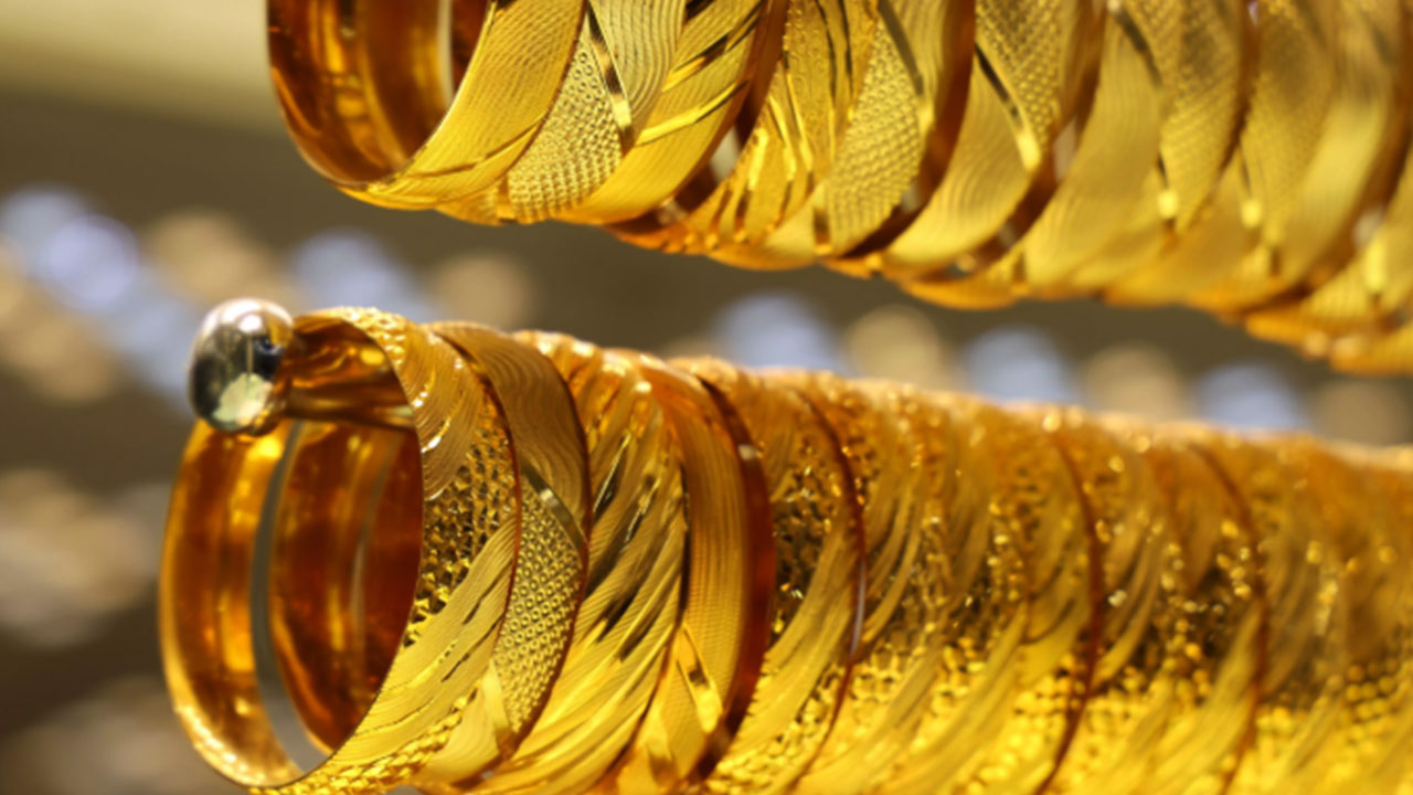 Gram altın koptu gidiyor! İslam Memiş az önce uyardı: 400 lira değişecek