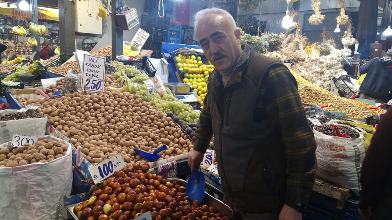 Foto - Gramı bile servet değerinde: Uygun tutuyoruz diyen esnaf 100 liradan satıyor! İbn-i Sina öksürük için vermişti
