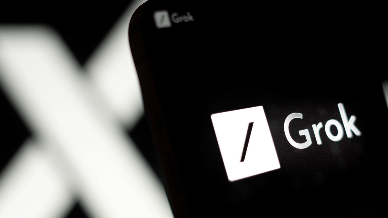 Foto - Bildiğini okumaya devam ediyor: Grok yine kullanıcıya küfür etti!