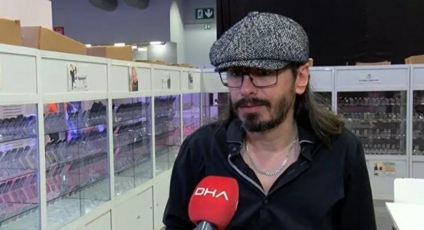 Foto - Guinness rekoru kırdı! 3.414 telefonla dünyanın en büyük koleksiyonu