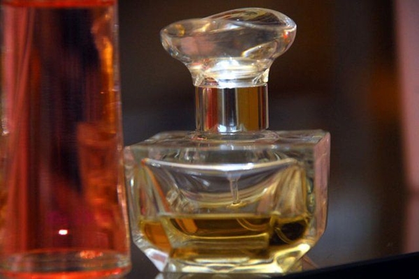 Foto - Gül yağının fiyatı dudak uçuklatıyor!