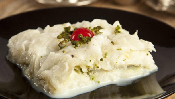 Foto - Güllaç tarifi? Güllaç nasıl ıslatılır? Pratik güllaç malzemeleri, güllaç yapılışı