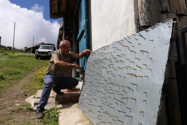 Foto - Gümüşhane’de ayı tehdidine Karadeniz usulü çözüm