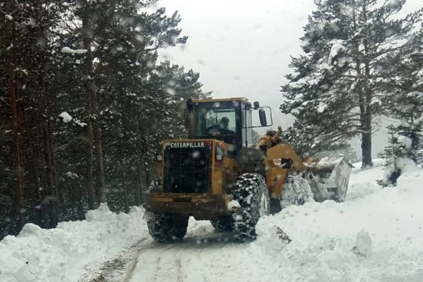 Foto - Gümüşhane’de kapalı yol kalmadı