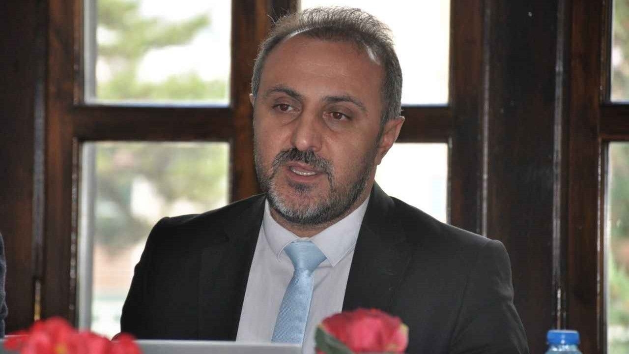 Foto - Gümüşhane’de, "Yok böyle bir şey" dedirten olay! Otostop çektikleri sürücüye "dayı" dediler, gerçek kimliğini öğrenince şok oldular 