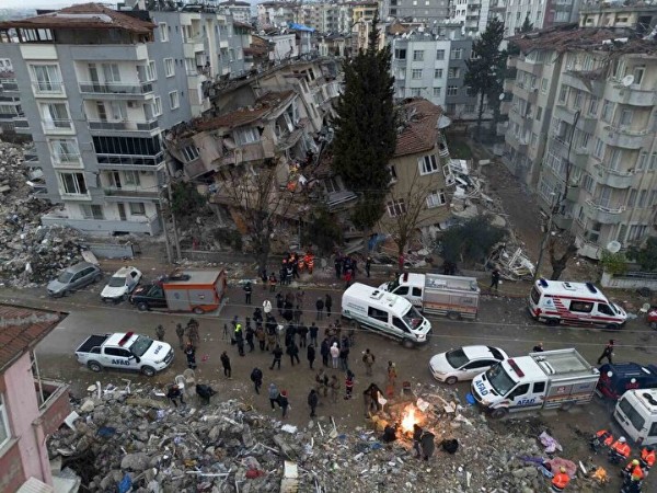 Foto - Gün ışıdı hasar ortaya çıktı