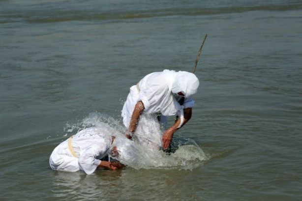 Foto - Günahlarından arındılar