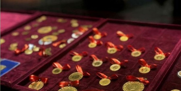 Foto - Güncel altın fiyatları: Çeyrek altın, gram altın fiyatları anlık fiyatı 13 Mayıs 2022 Cuma!