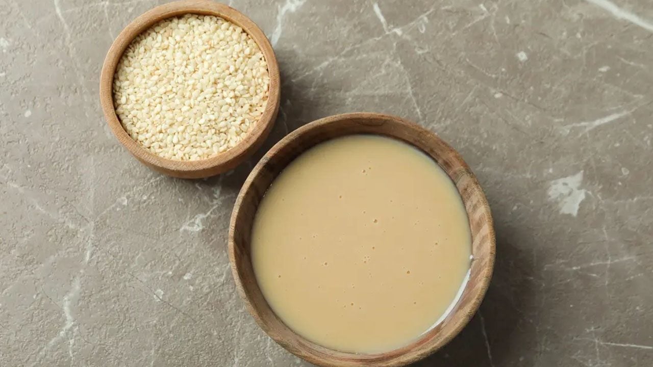 Mucize besin! Günde 1 kaşık imdada yetişiyor: 5 kat fazla protein içeriyor! Tahini aç karnına yiyenler pekmezle karıştırıyor 