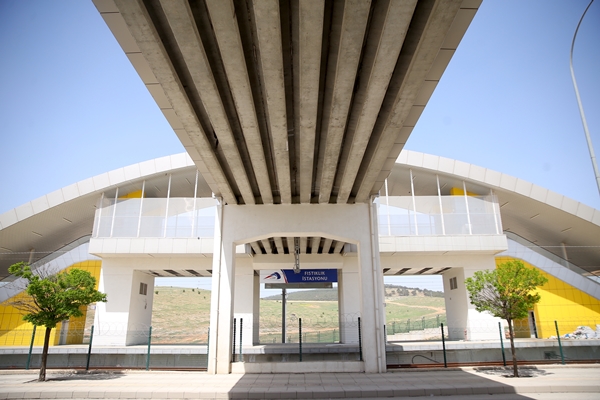 Foto - Günde 100 bin kişi taşınacak! Kentin ulaşım sorunu "GAZİRAY" ile çözülecek
