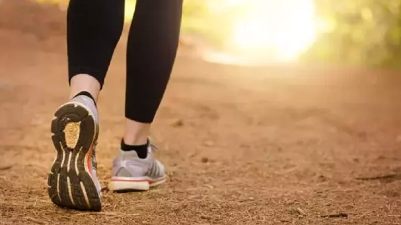 Foto - Günde 100 dakika fazla yürüyen bu hastalıktan kurtuluyor! Bel ağrısı için yürüyüşün hızı, mesafesi önemli