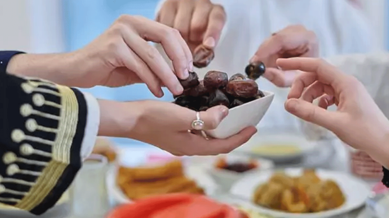 Foto - Alo Fetva Hattı'na gelen sorular gündem oldu: Onları psikoloğa yönlendiriyoruz!