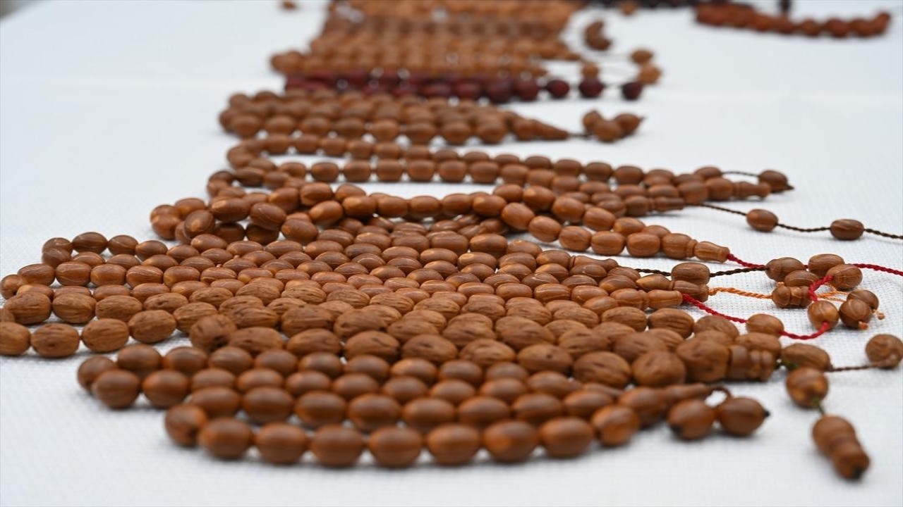 Foto - Günde 5 tane üretip internetten satıyor! Millet, çılgınlar gibi talep gösteriyor