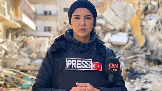 Gündeme bomba gibi düşen iddia! AK Parti Fulya Öztürk'e teklif yaptı