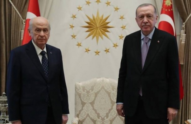 Foto - Gündeme oturacak gelişme! AK Parti o 4 şehirde aday çıkarmayacak