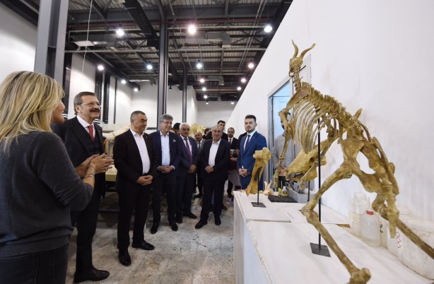 Foto - Gündemi altüst edecek duyuruyu az önce yaptı: Kayseri'de bir ilk daha! Flaş hamle...