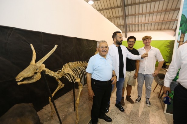 Foto - Gündemi altüst edecek duyuruyu az önce yaptı: Kayseri'de bir ilk daha! Flaş hamle...