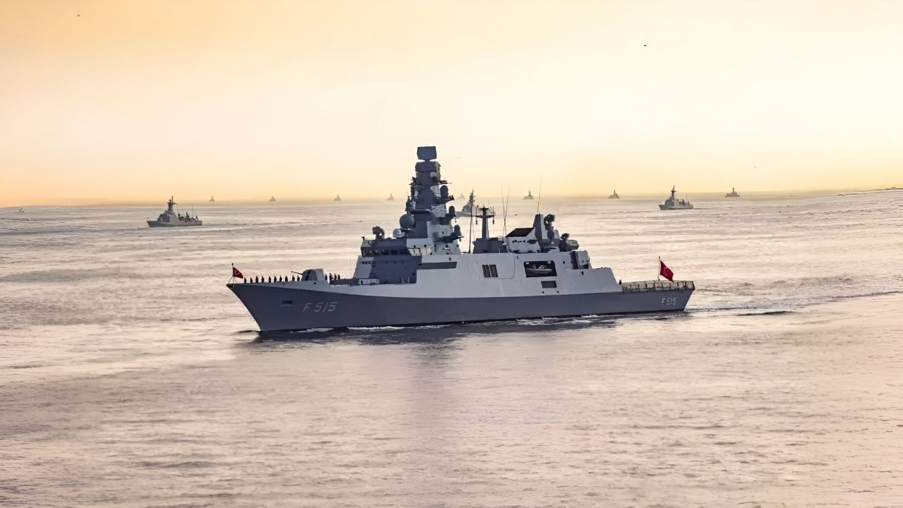 Foto - Gündemi altüst edecek gelişme: Türkiye'den 6 bin tonluık 6 savaş gemisi alabilirler
