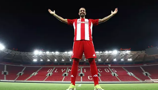 Foto - Gündemi altüst eden açıklama! Hadi oradan edepsiz adam! Oynamadan parayı cebine indirmekle övünen saygısız...