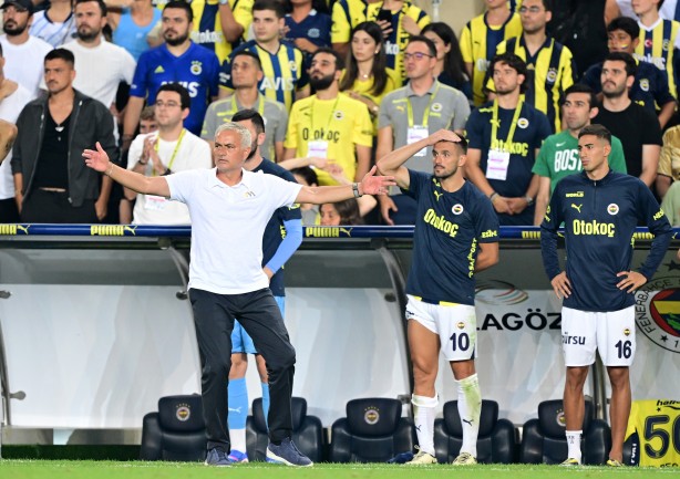 Foto - Gündemi altüst etti: Volkan Demirel'den Jose Mourinho'ya veryansın! 