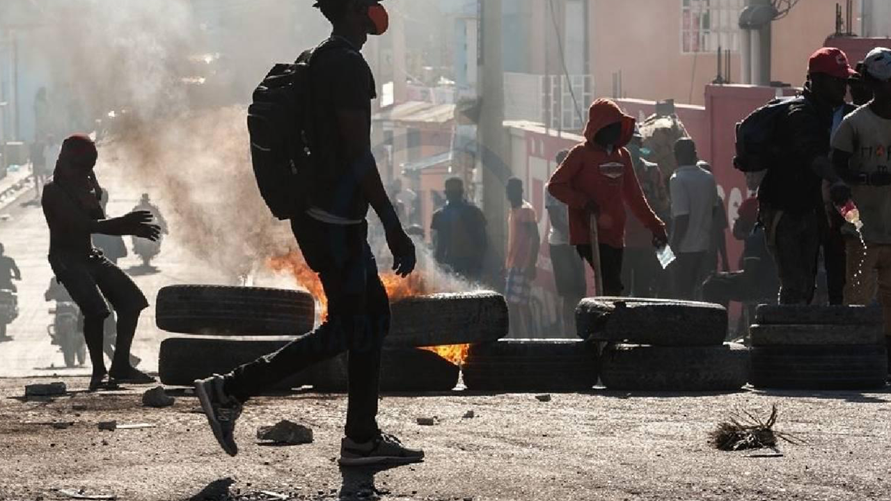 Foto - Gündemi sarsacak gelişme! Suç çetelerine İHA'larla operasyon düzenlendi: 100'den fazla ölü var