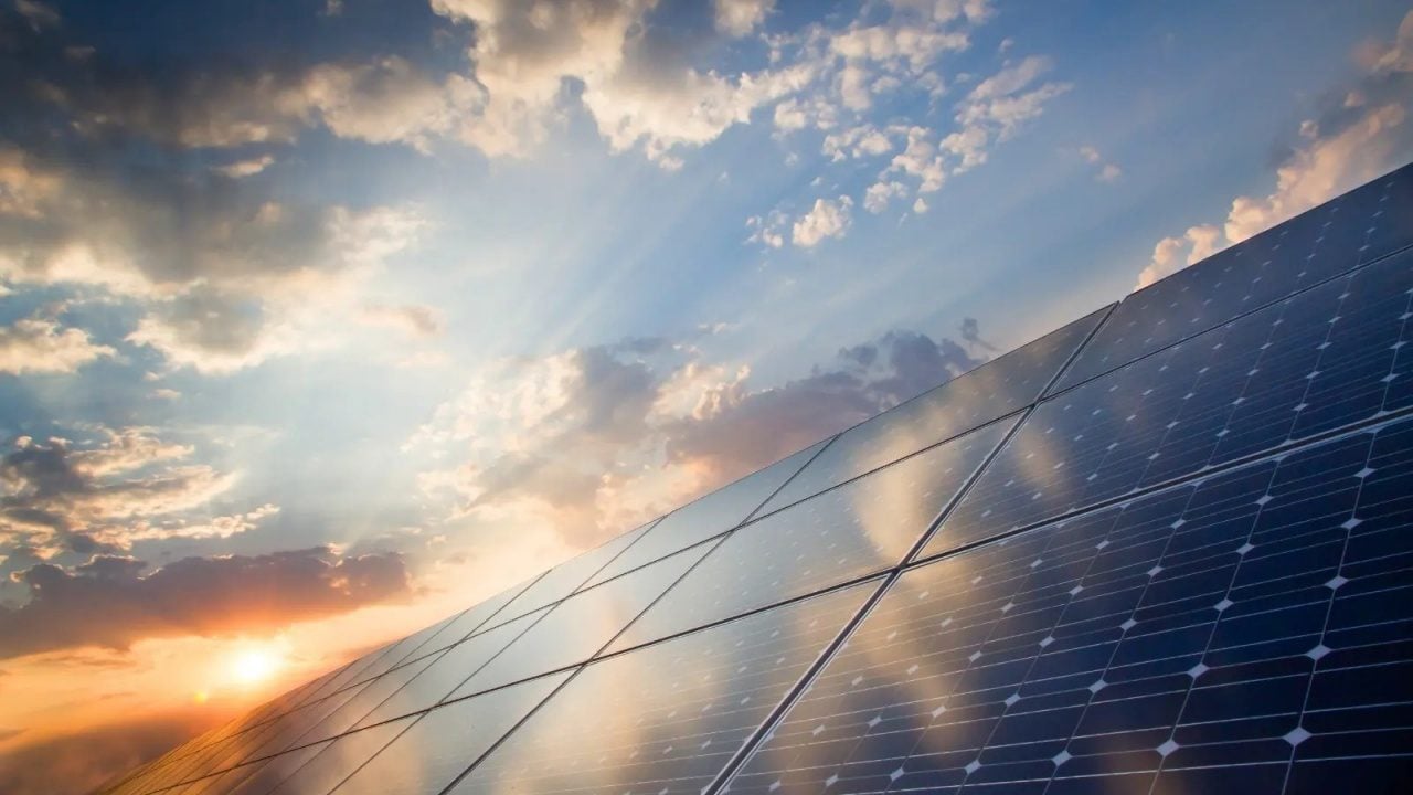 Foto - Güneş enerjisi nükleeri geçti: Büyümede yeni eşik şebeke ve depolama