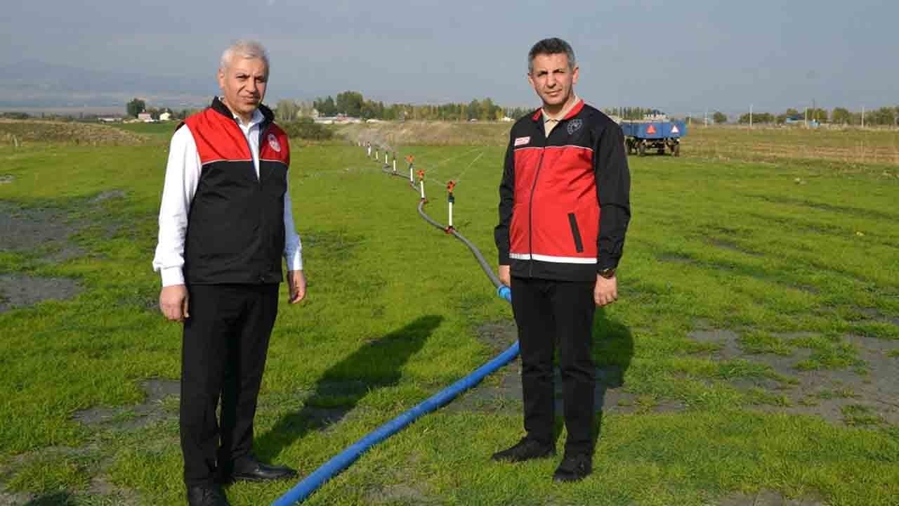 Foto - Güneş enerjisiyle tarlasına bereket taşıdı: Devlet desteğiyle hem sudan hem yakıttan tasarruf