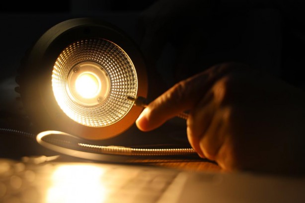 Foto - Güneş ışığına hiç gerek kalmıyor! Türk bilim adamından müthiş icat