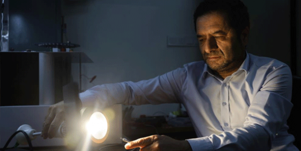 Güneş ışığına hiç gerek kalmıyor! Türk bilim adamından müthiş icat