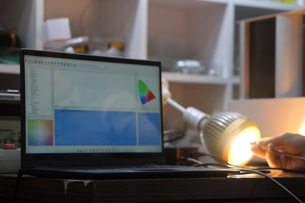 Foto - Güneş ışığına hiç gerek kalmıyor! Türk bilim adamından müthiş icat