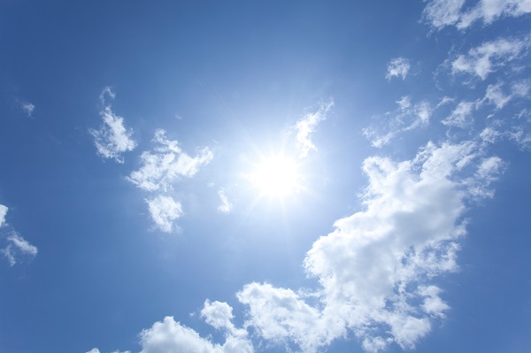 Foto - Güneşe çıkmadan önce iki kez düşünün