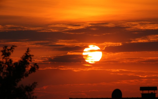 Foto - Güneş'i karartmak için çalışmaya başladılar