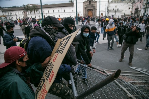 Foto - Güney Amerika karıştı! Protestolar devam ediyor