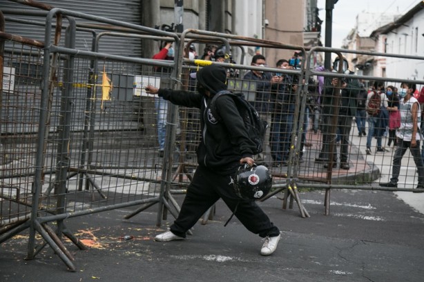 Foto - Güney Amerika karıştı! Protestolar devam ediyor