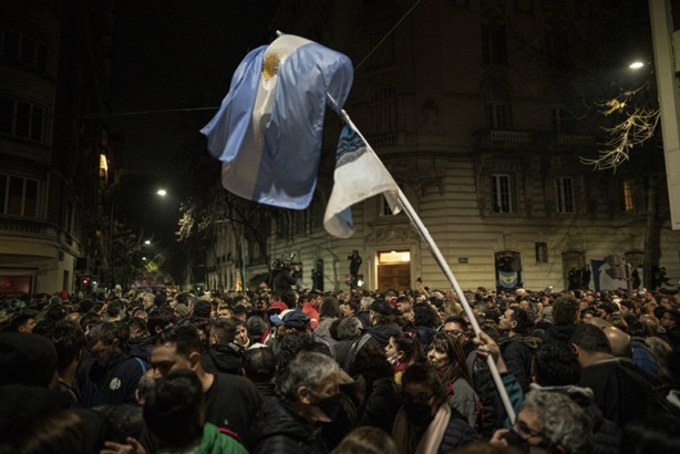 Güney Amerika ülkeleri karıştı! Cumhurbaşkanı yardımcısının 12 yıl hapsi istendi