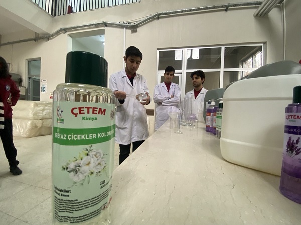 Foto - Günlük 10 ton üretim yapılıyor! Burası fabrika değil okul