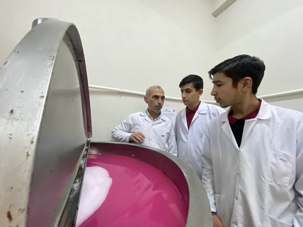 Günlük 10 ton üretim yapılıyor! Burası fabrika değil okul