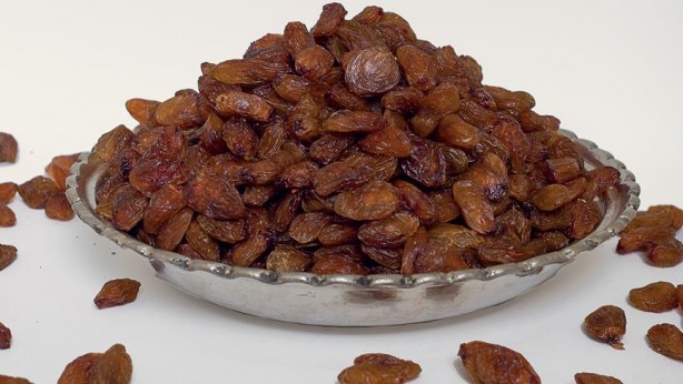 Foto - Günlük 21 adet kuru üzüm yemenin 13 muhteşem faydası