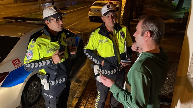 Foto - Günün ilk kazasında başrolde yine alkol var