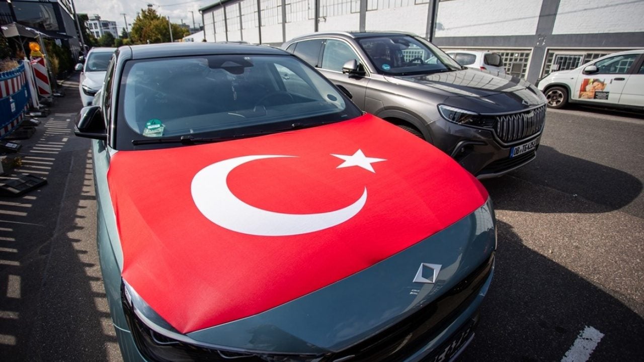 Foto - Gurbetçilerimizden anlamlı hareket! Togg sahipleri Almanya’da güçlerini birleştiriyor