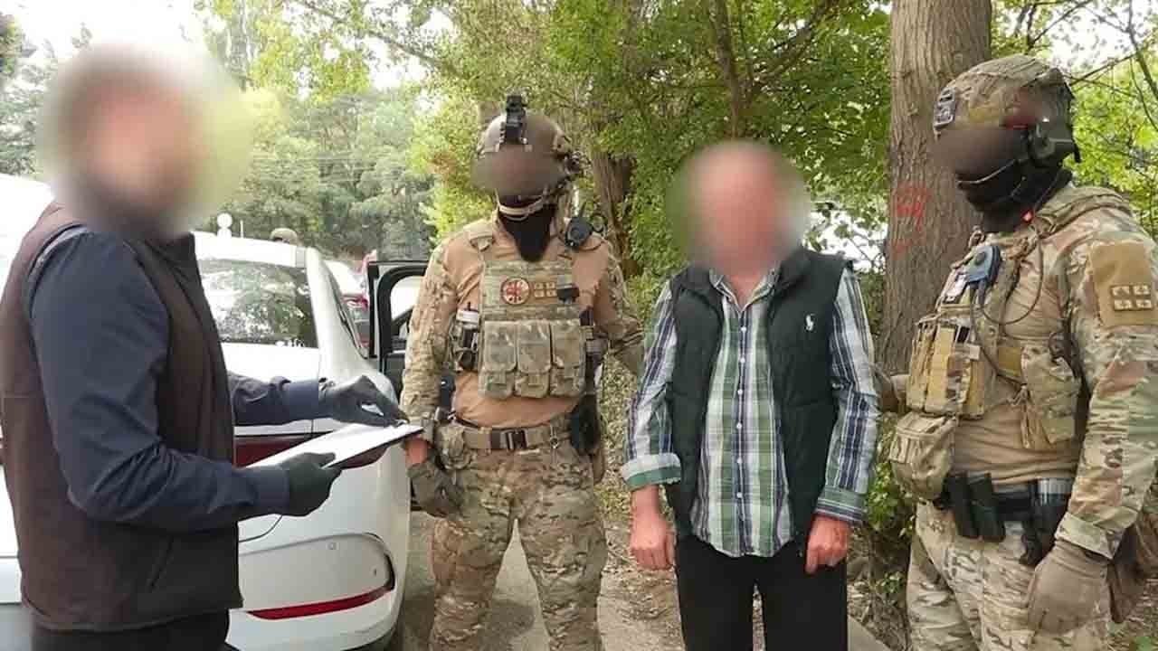 Foto - Gürcistan'da nükleer operasyon: 700 bin dolar değerinde uranyum satmaya çalışırken yakalandı!