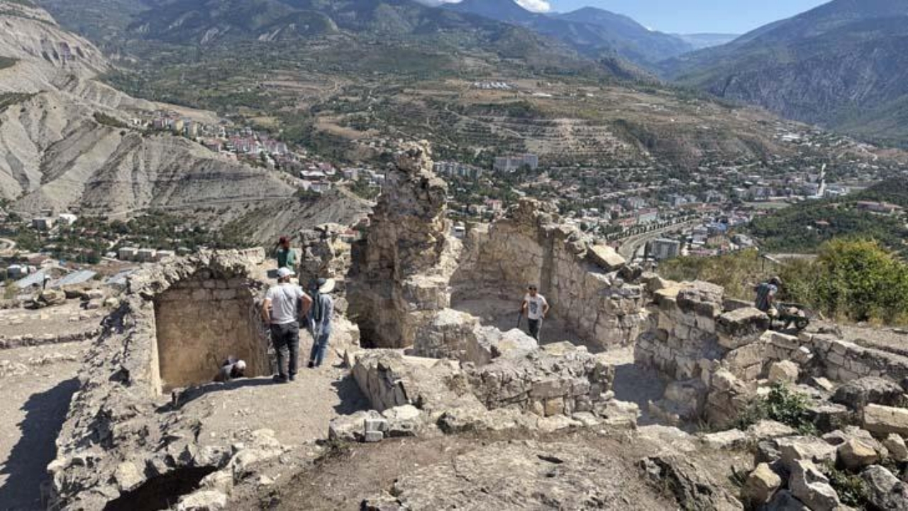 Foto - Gürcüler yana yakıla arıyordu, Türkler buldu! Tonoz açıldı, "Büyük Aşot"un sırrı açığa çıktı