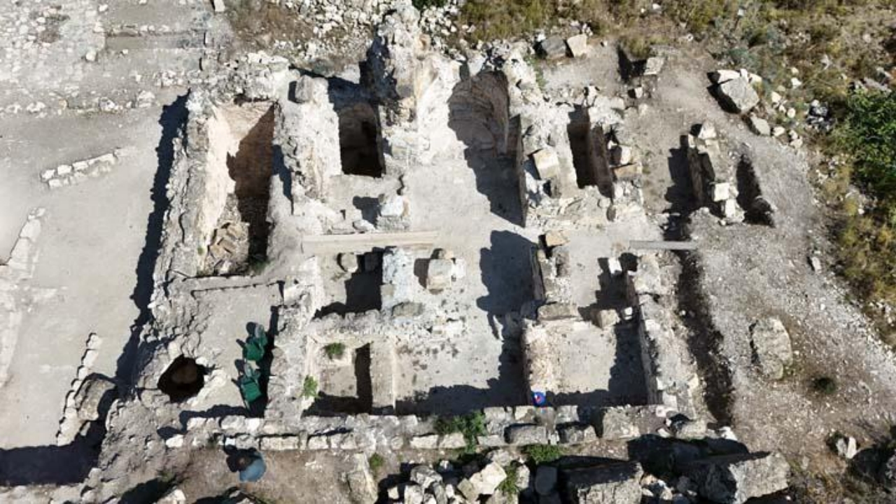 Foto - Gürcüler yana yakıla arıyordu, Türkler buldu! Tonoz açıldı, "Büyük Aşot"un sırrı açığa çıktı