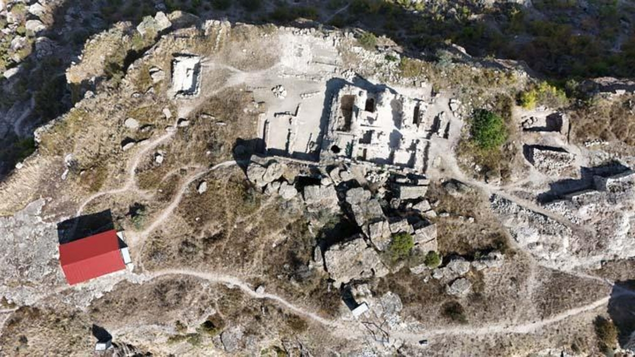 Foto - Gürcüler yana yakıla arıyordu, Türkler buldu! Tonoz açıldı, "Büyük Aşot"un sırrı açığa çıktı